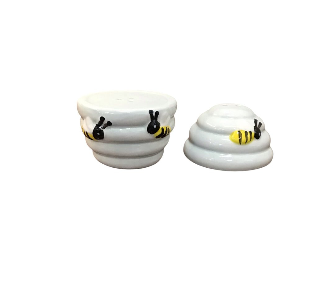 BEE HIVE CERAMIC SALT & PEPPER SHAKER HOME DECOR