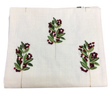 COTTON TABLE RUNNER WITH HOLLY LEAVES & BERRIES HOLIDAY DECOR CREAM/RED/GREEN 72"