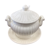 SOUP TUREEN WITH LADLE DINING ACCESSORIES WHITE
