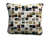 WITH GEOMETRIC DESIGN PILLOW MULTICOLOR 20 X 20